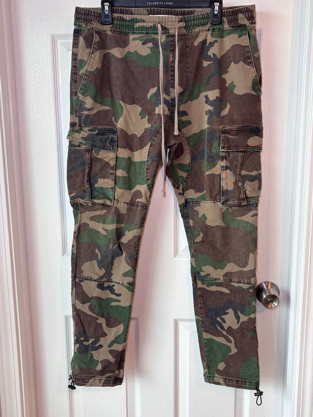 PacSun Men’s Camo Cargo Jogger Pants Size Large Drawstring Utility Streetwear